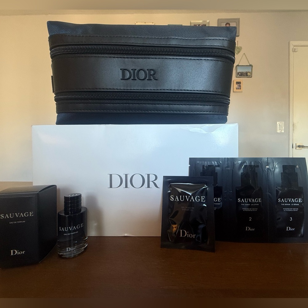Dior Elegant Black and blue Toiletry Bag for Men